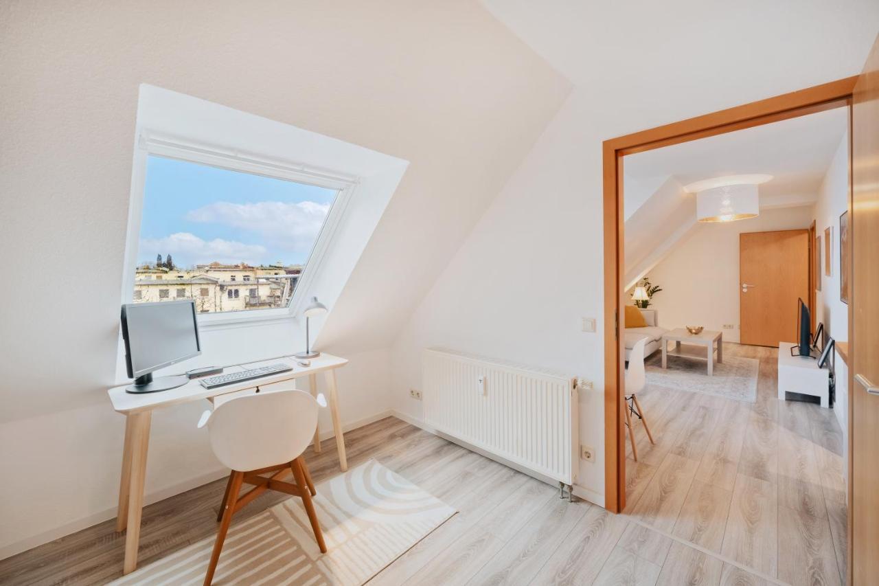 Bliss Place - Serviced Apartment - Arbeitsplatz, Zentral, Kueche, Waschmaschine, Smarttv Magdeburg Exterior foto
