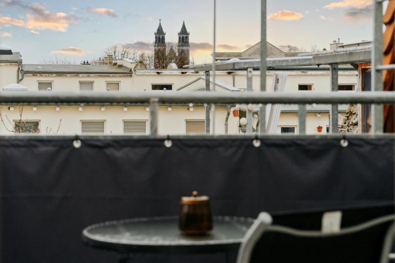 Bliss Place - Serviced Apartment - Arbeitsplatz, Zentral, Kueche, Waschmaschine, Smarttv Magdeburg Exterior foto